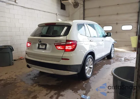 2013 BMW X3 xDrive28I из США, поврежденный, VIN 5UXWX9C59D0A10924